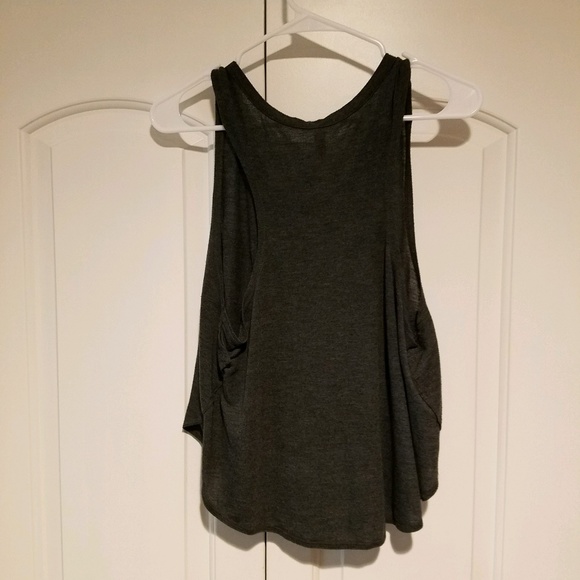 🌻 tank top  ( 3 for 10 or regular price) - Picture 2 of 3